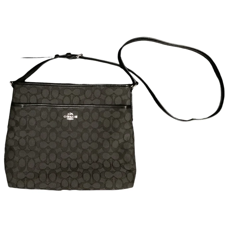 Crossbody Designer By Coach  Size: Medium