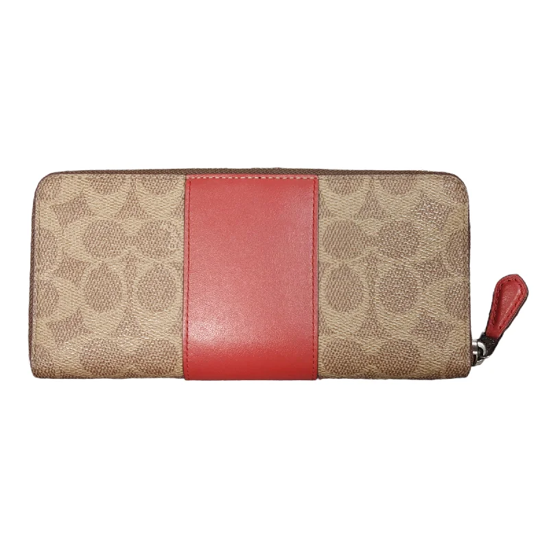 Wallet Designer By Coach  Size: Medium