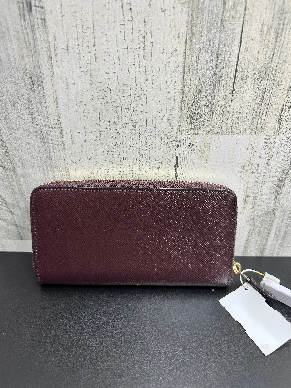 Wallet Designer By Coach  Size: Medium