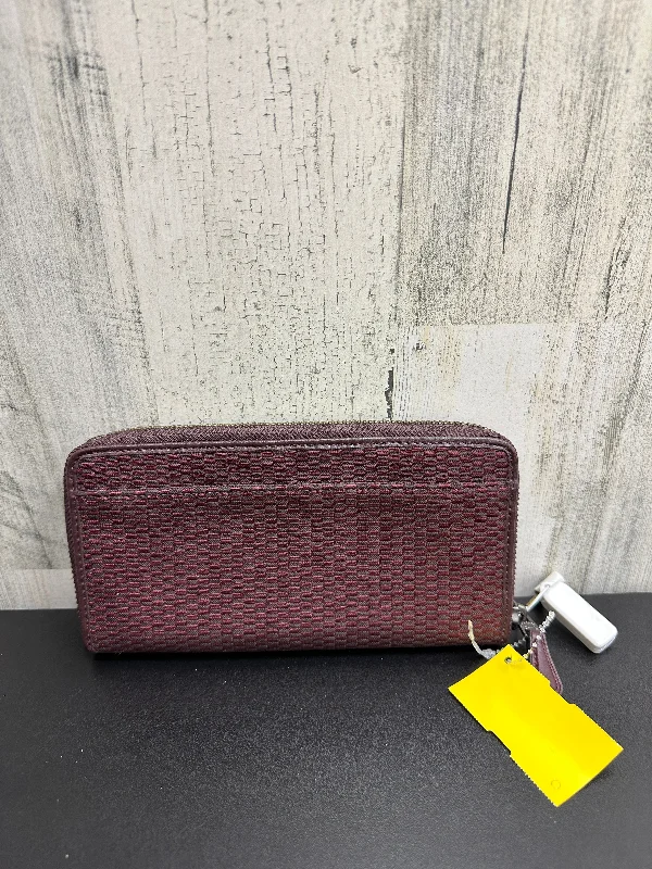 Wallet Designer By Coach  Size: Medium