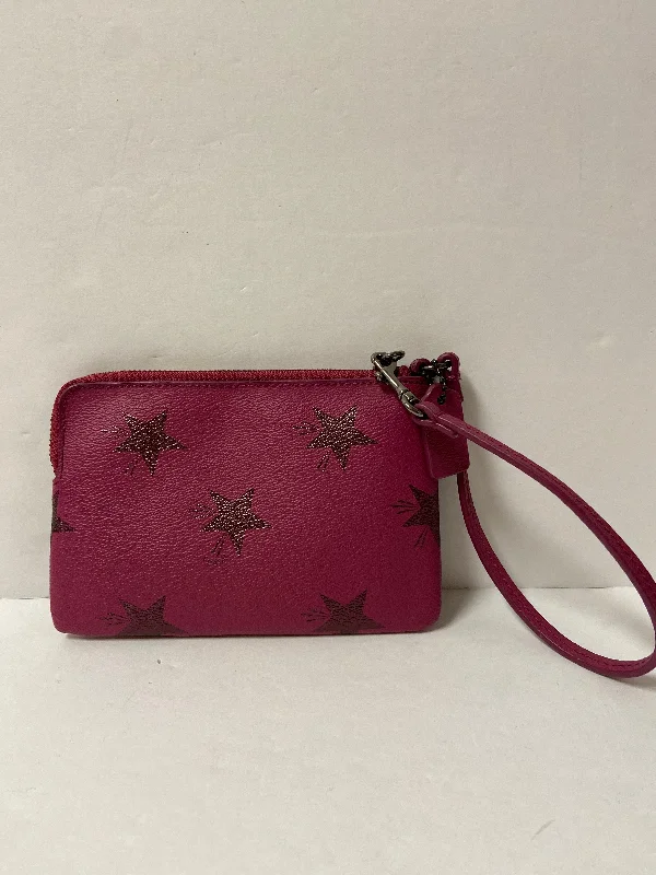 Wristlet Designer By Coach  Size: Medium