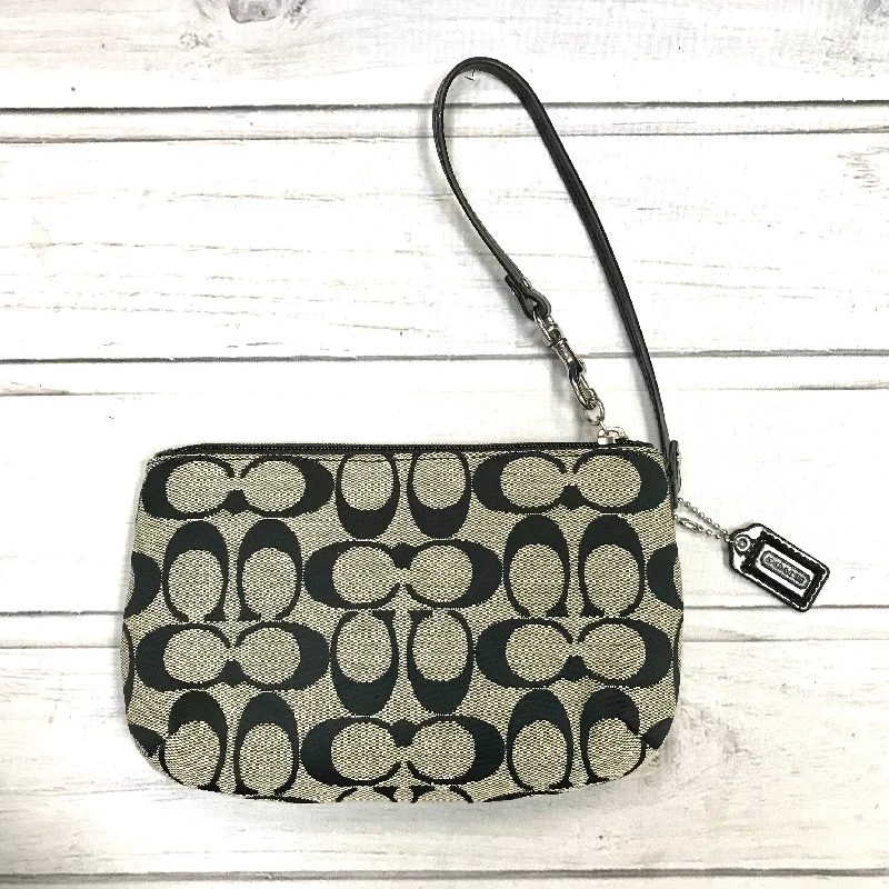 Wristlet Designer By Coach  Size: Medium