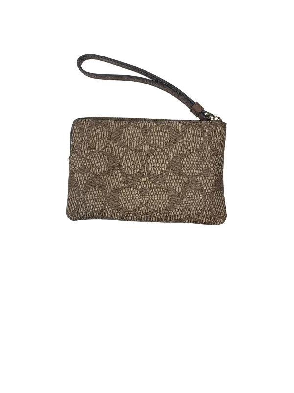 Wristlet Designer By Coach  Size: Small