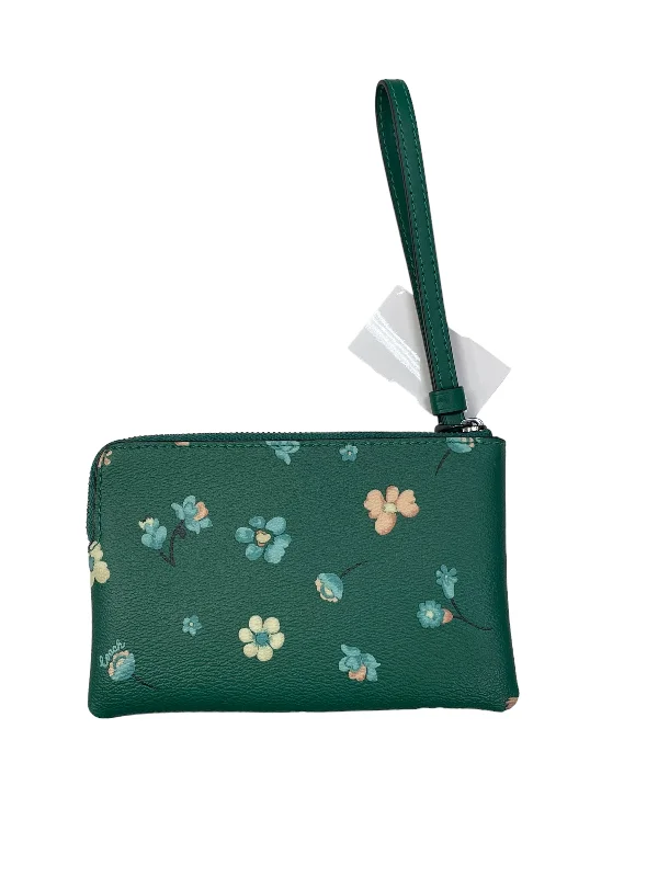 Wristlet Designer By Coach  Size: Small