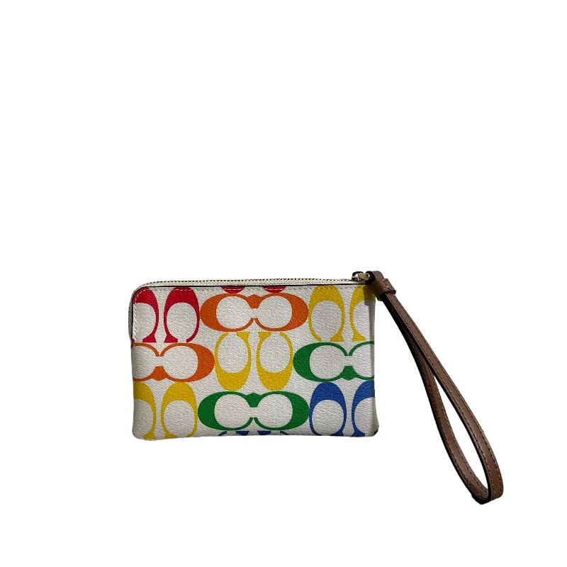 Wristlet Designer By Coach  Size: Small