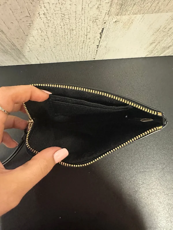 Wristlet Designer By Coach  Size: Small