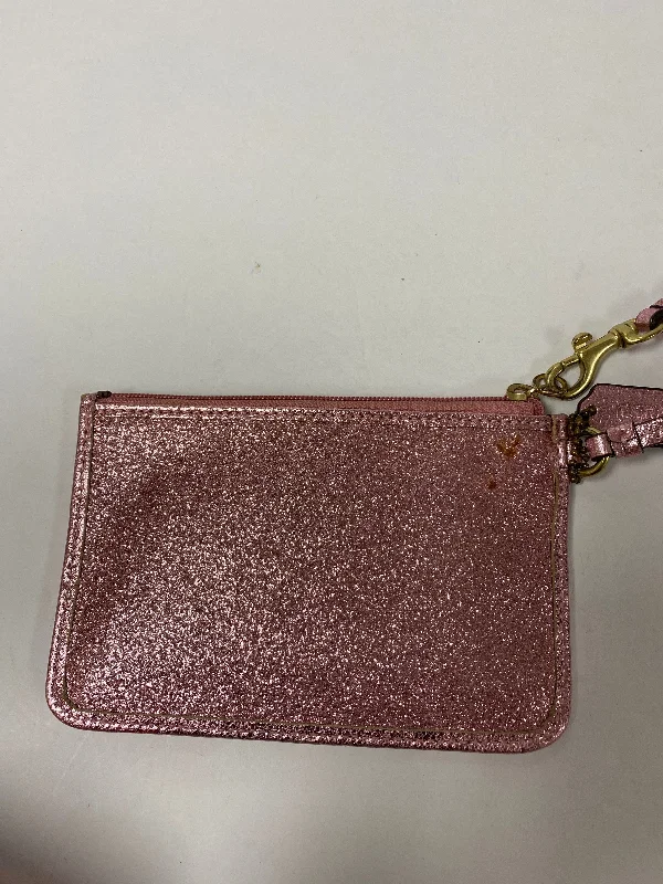 Wristlet Designer By Coach  Size: Small