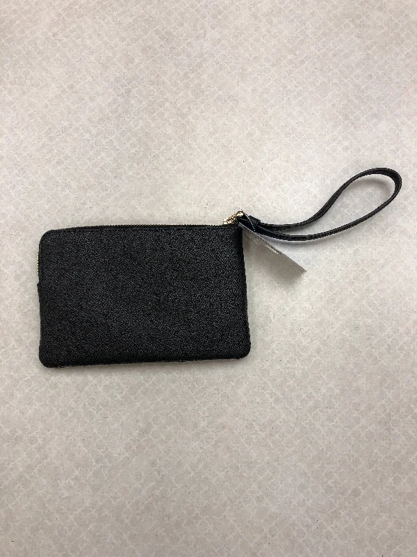 Wristlet Designer By Coach  Size: Small