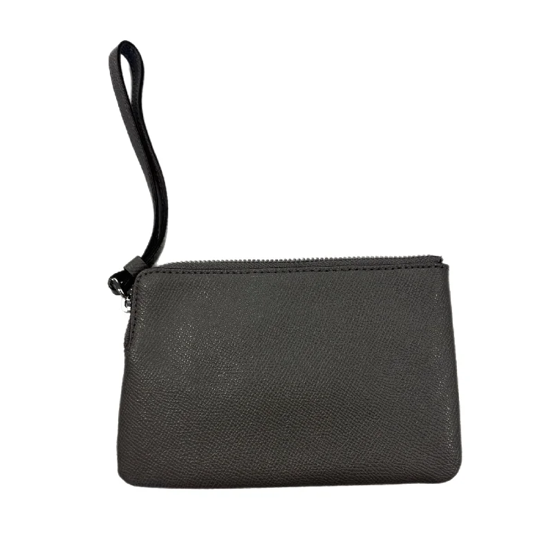 Wristlet Designer By Coach  Size: Small