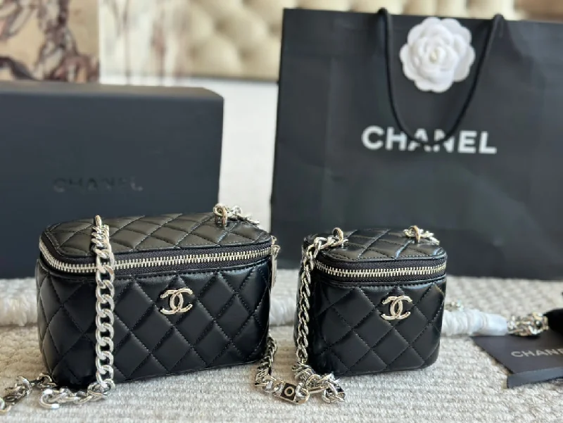 Chanel Mouth red envelope box bag