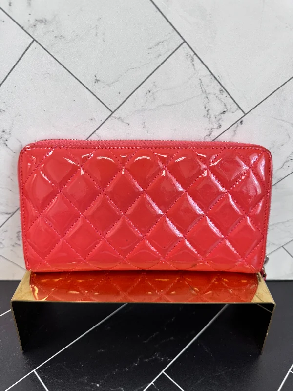 Chanel Coral Red Quilted Patent Leather Zippy Wallet