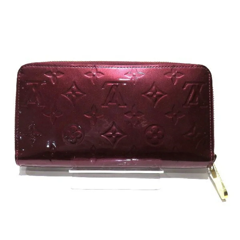 Louis Vuitton Bordeaux Patent leather  wallet accessories